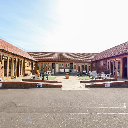 5D Hideways Villa Hunstanton Kültér fotó